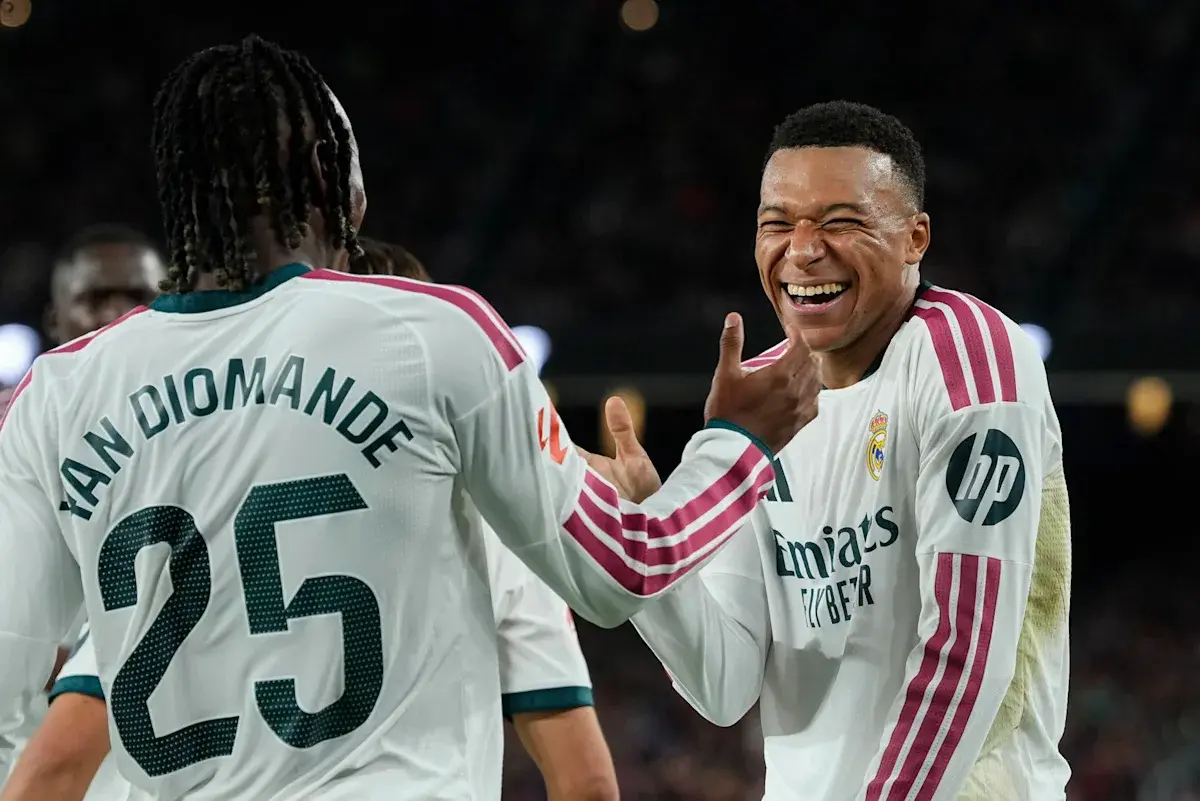 El Real Madrid se impone en el Clásico; Balón de Oro 2026 en Londres