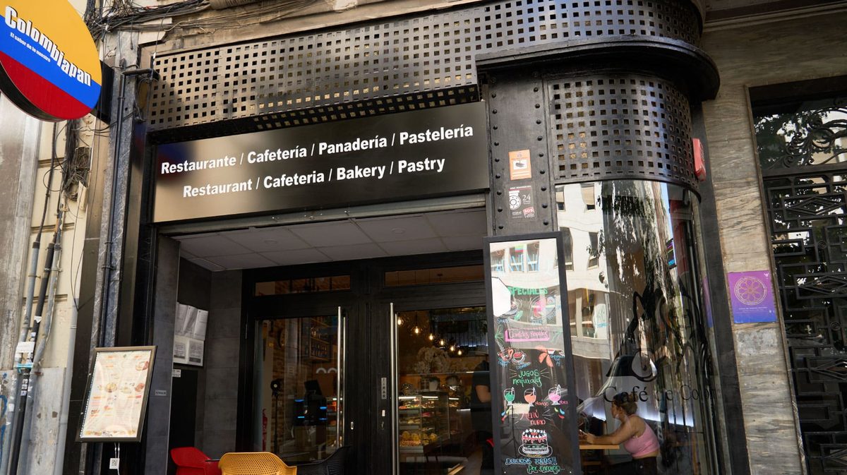 Colombiapan Valencia — restaurante y panadería colombiana en calle San Vicente Mártir (foto oficial)