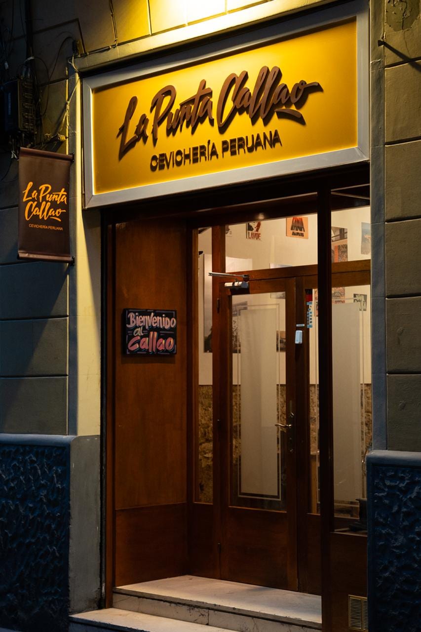 Ceviche clásico peruano con pescado fresco y ají en La Punta Callao Cevichería de Denia — foto oficial del restaurante