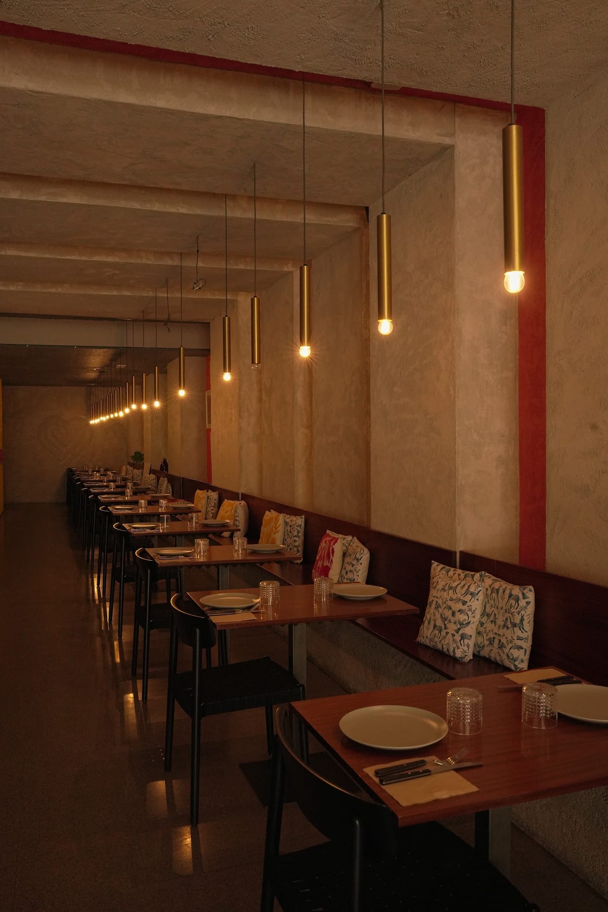 Tacos innovadores y mezcal en Taquería La Llorona, restaurante mexicano sofisticado en L'Eixample, Valencia — foto oficial del restaurante