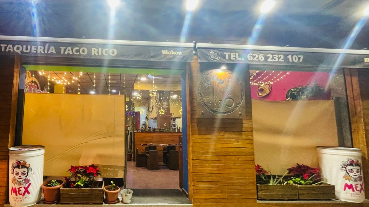 Deliciosos tacos al pastor, burritos y quesadillas de Taquería Taco Rico, restaurante mexicano en Novelda, Alicante — foto oficial del restaurante.